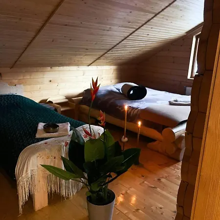 Guest house Ananda Space - номери в ретритному центрі, біля верховини