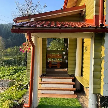 Ananda Space - номери в ретритному центрі, біля верховини Guest house