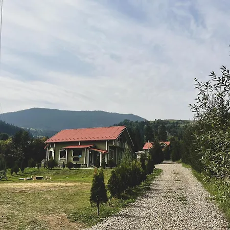 Ananda Space - номери в ретритному центрі, біля верховини Gasthuis Velykyi Khodak